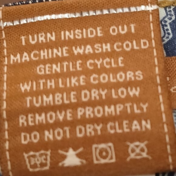 Paige Jeans Size 26 Robertson Low Rise Relaxed Wide Leg Flare Dark Wash USA Made - Picture 9 of 9